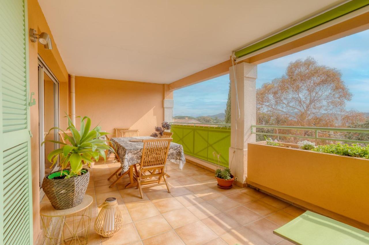 Bel Appartement Classe 3 Etoiles Bormes-les-Mimosas Buitenkant foto